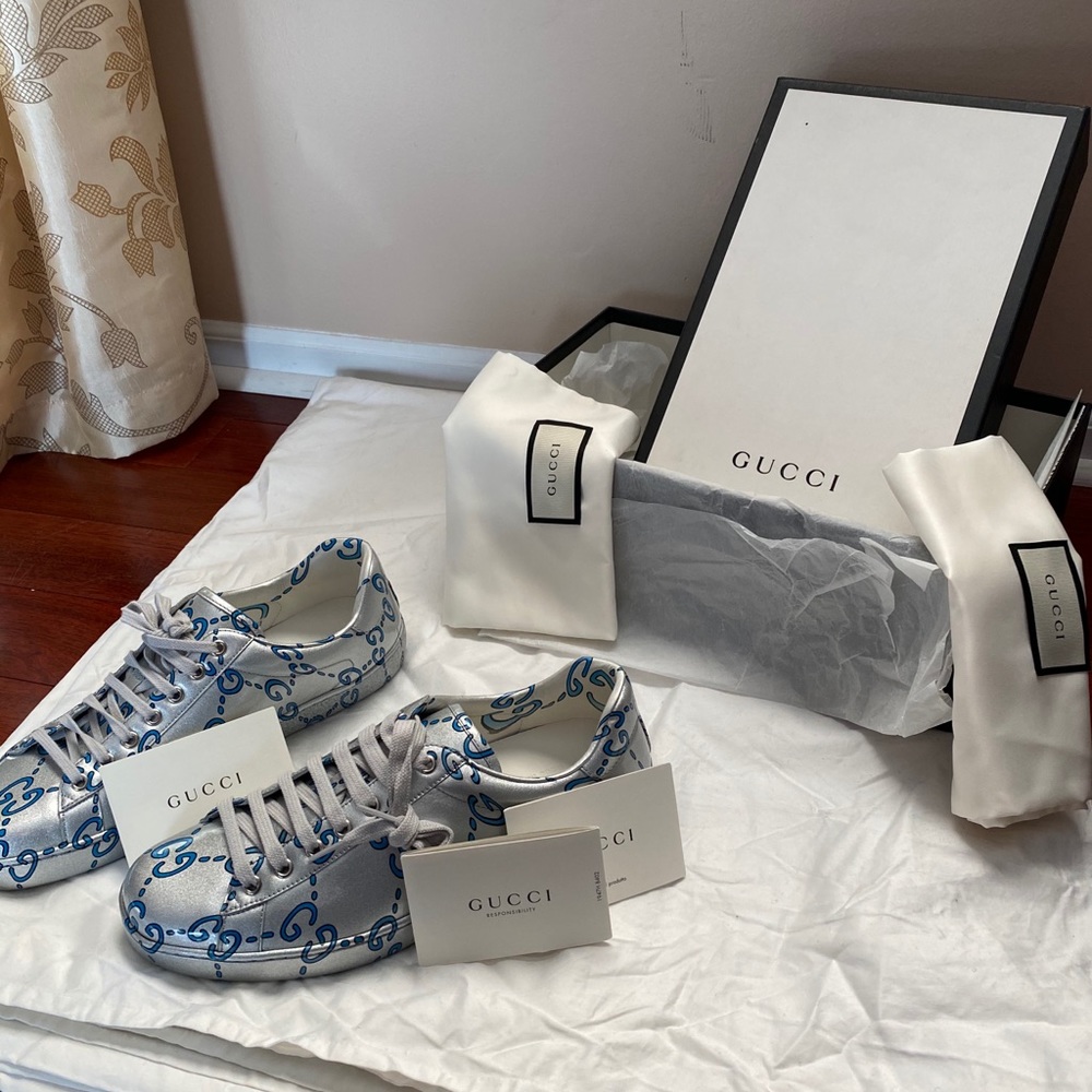 GUCCI AUTHENTIC ACE sneaker